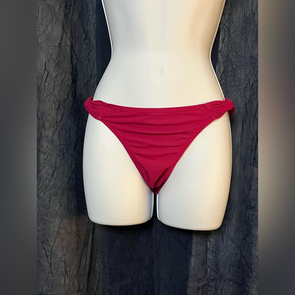 Lisa Curran Women’s Bikini Bottoms Size Small EUC